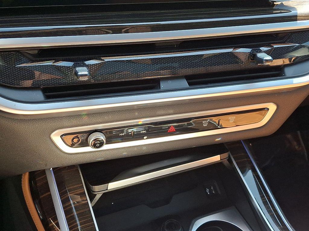 used 2023 BMW X7 car, priced at $45,101