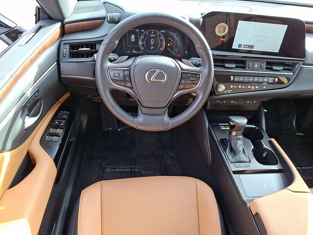 used 2024 Lexus ES 350 car, priced at $39,795
