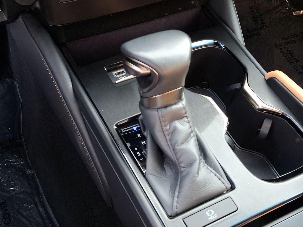 used 2024 Lexus ES 350 car, priced at $39,795