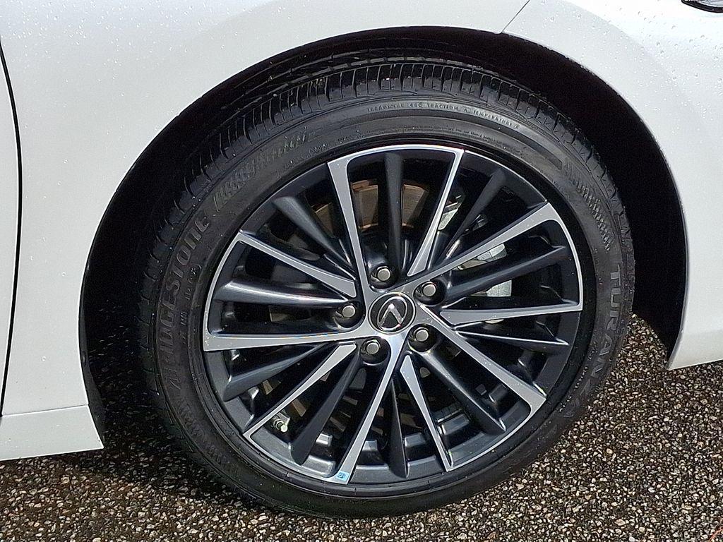 used 2024 Lexus ES 350 car, priced at $39,795