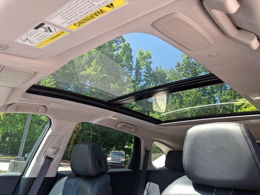 used 2021 Acura RDX car, priced at $25,901
