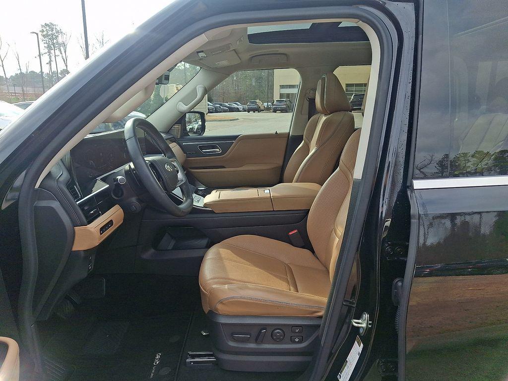 used 2025 INFINITI QX80 car, priced at $76,997