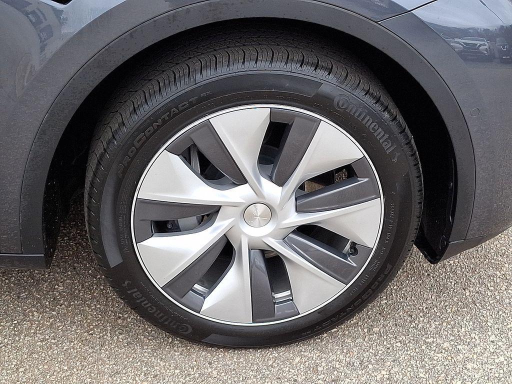 used 2022 Tesla Model Y car, priced at $27,771