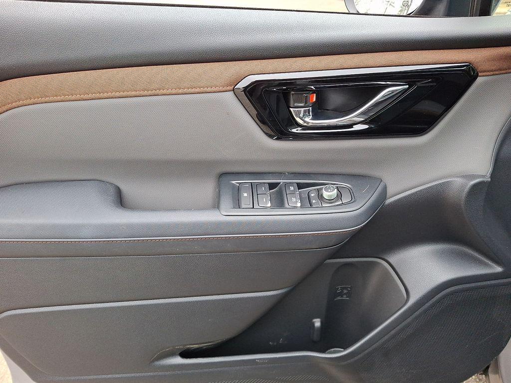 used 2025 Subaru Forester car, priced at $31,985