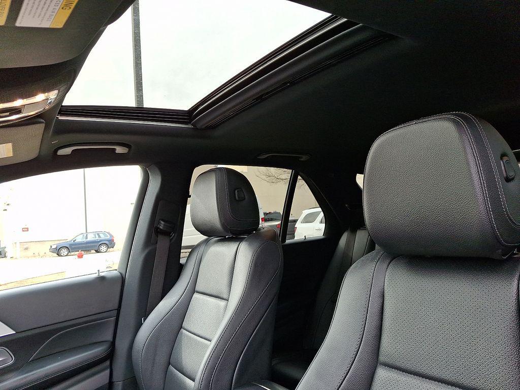 used 2024 Mercedes-Benz GLE 450 Plug-In Hybrid car, priced at $48,809