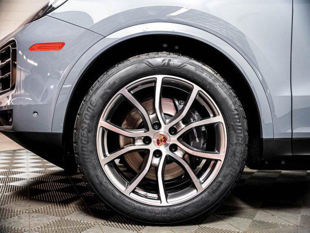 new 2026 Porsche Cayenne car, priced at $107,880