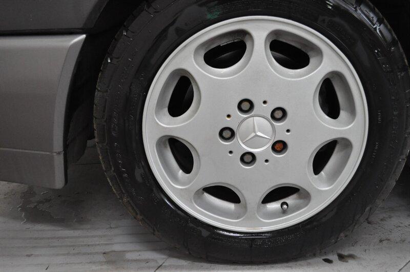 used 1991 Mercedes-Benz SL-Class car, priced at $13,990