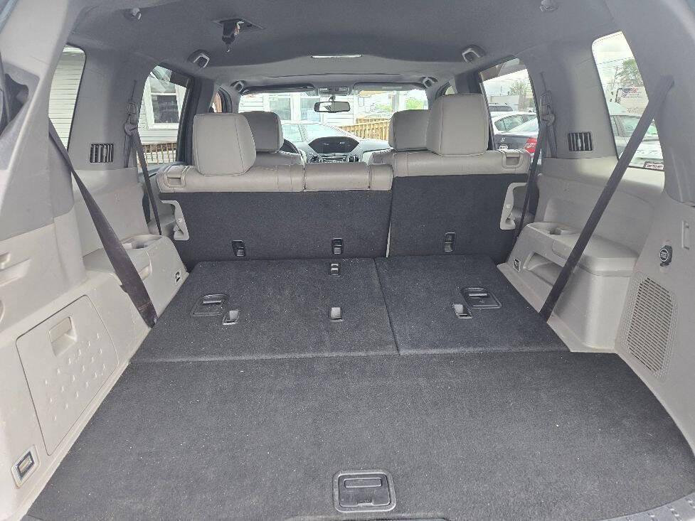 used 2013 Honda Pilot car, priced at $7,950