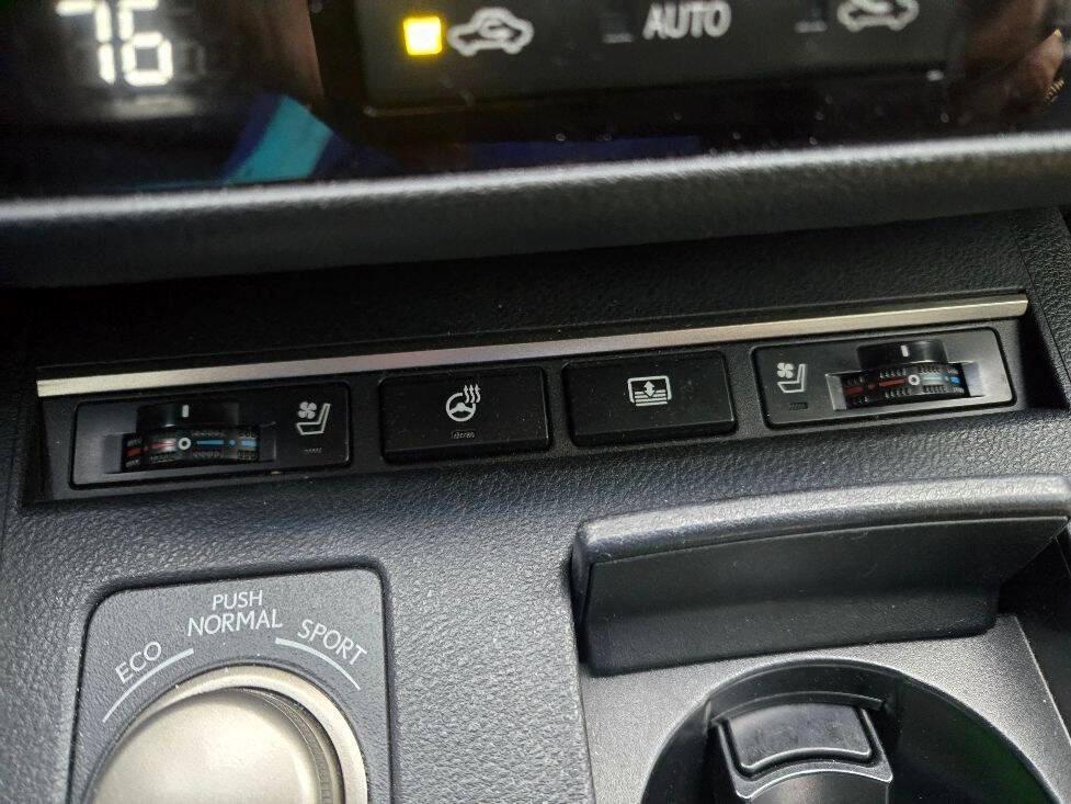 used 2013 Lexus ES 350 car, priced at $15,950