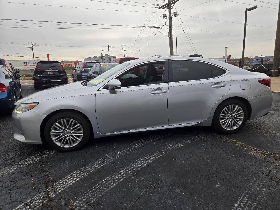used 2013 Lexus ES 350 car, priced at $15,950