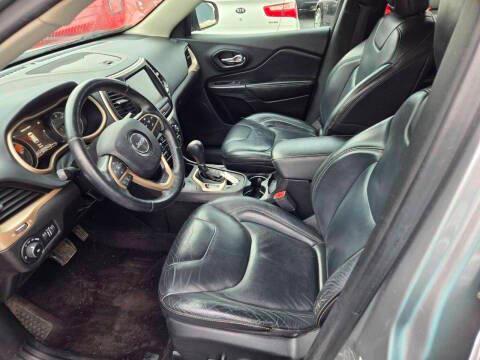 used 2017 Jeep Cherokee car, priced at $9,950