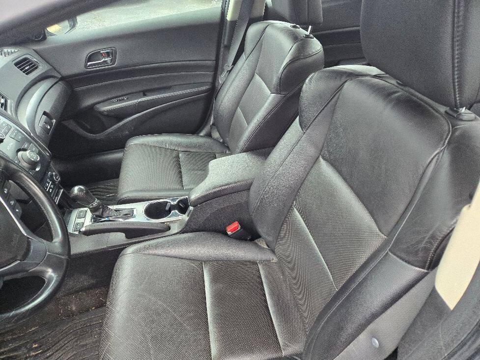 used 2014 Acura ILX car, priced at $10,950