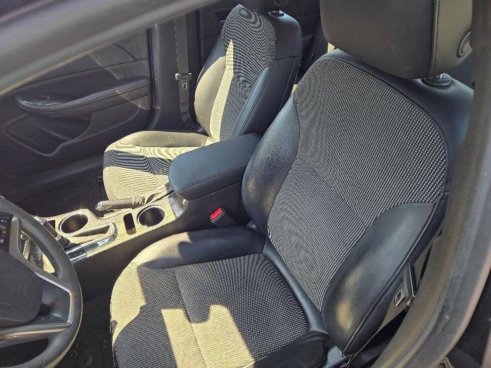 used 2015 Chevrolet Malibu car, priced at $8,950