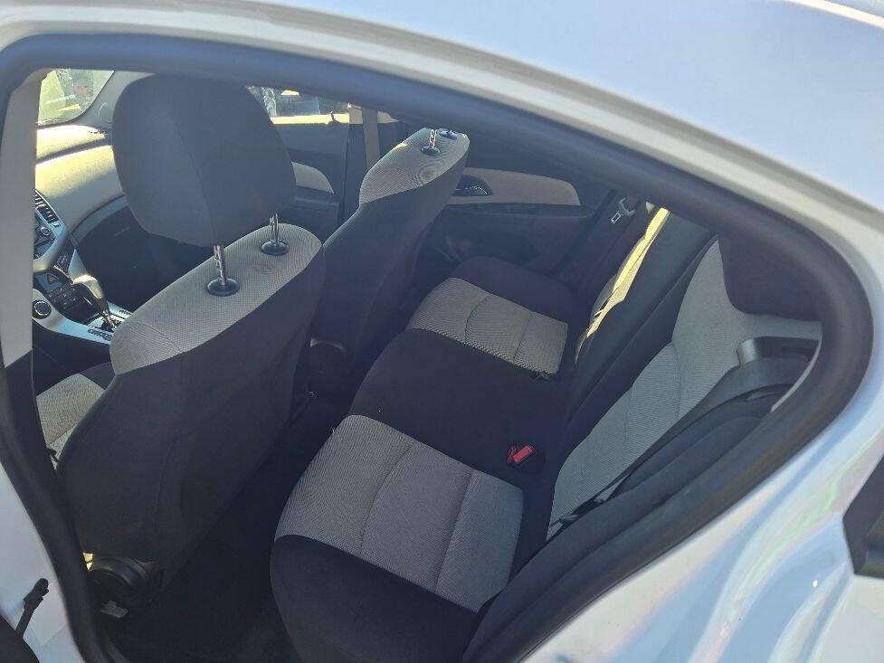 used 2016 Chevrolet Cruze Limited car, priced at $9,950