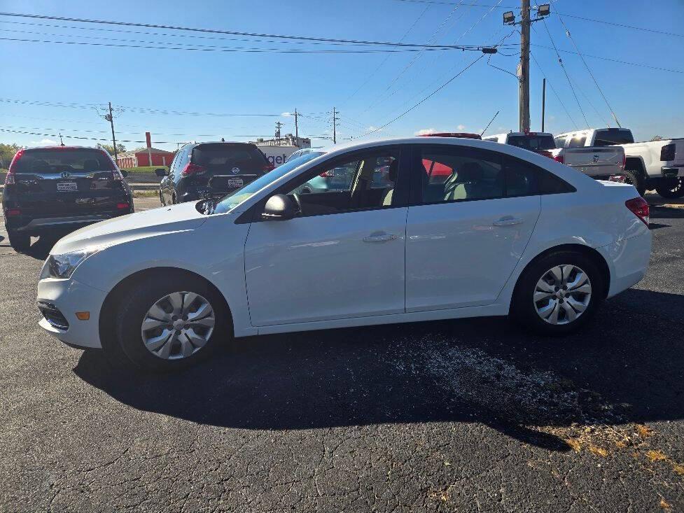 used 2016 Chevrolet Cruze Limited car, priced at $9,950
