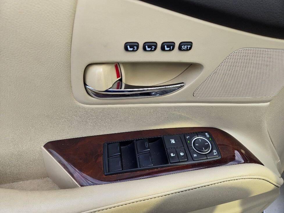 used 2013 Lexus RX 350 car, priced at $16,950