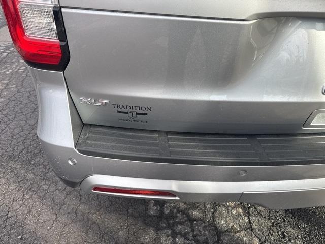 used 2024 Ford Expedition car, priced at $49,187