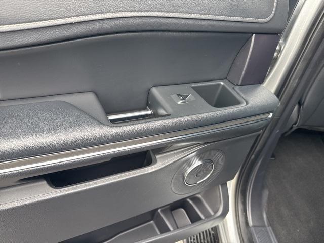used 2024 Ford Expedition car, priced at $49,187