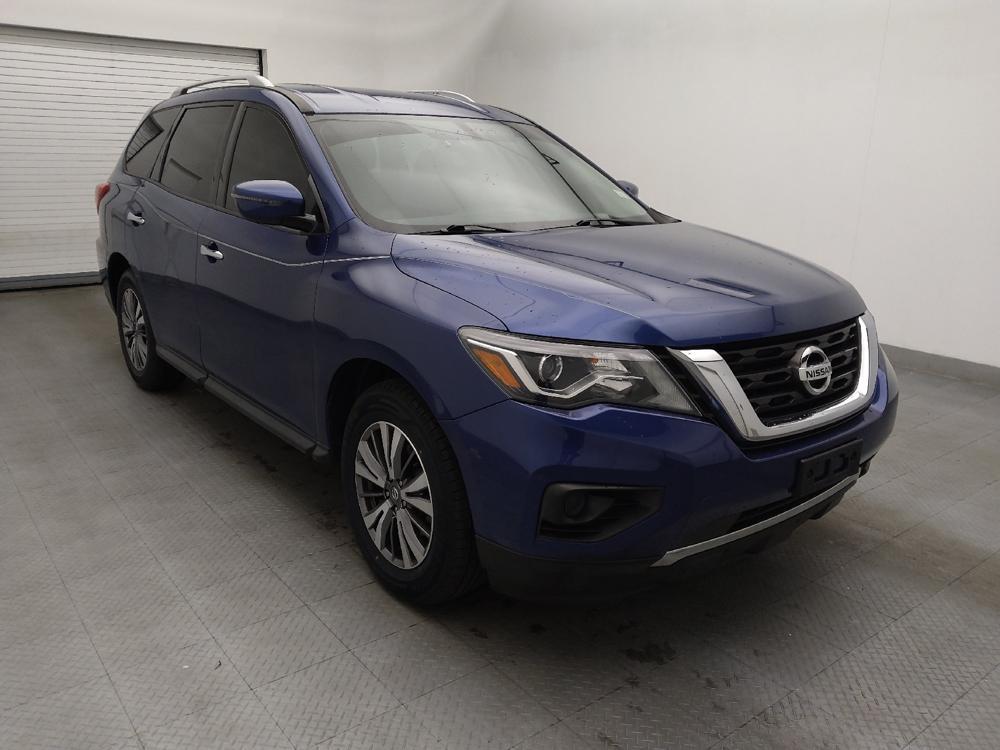used 2019 Nissan Pathfinder car, priced at $17,195