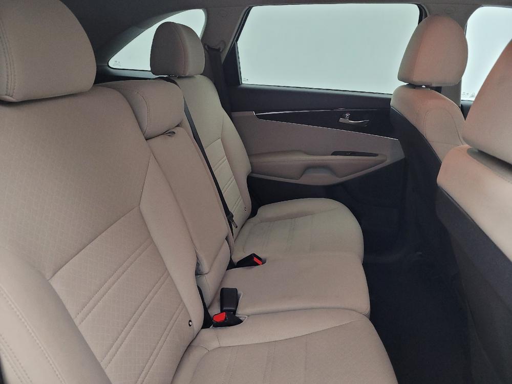 used 2019 Kia Sorento car, priced at $15,595