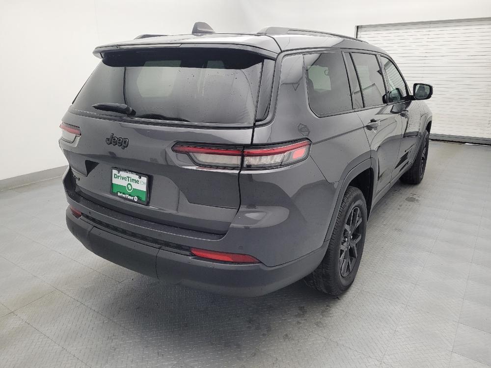 used 2024 Jeep Grand Cherokee L car, priced at $29,195