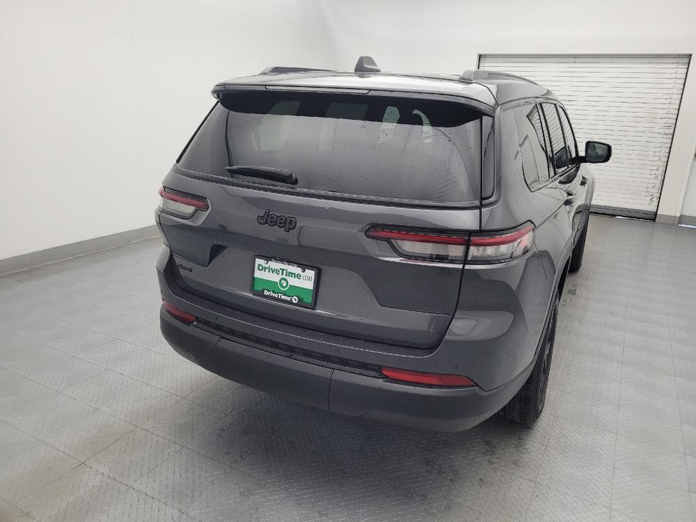 used 2024 Jeep Grand Cherokee L car, priced at $29,195