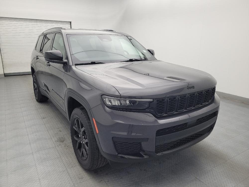 used 2024 Jeep Grand Cherokee L car, priced at $29,195