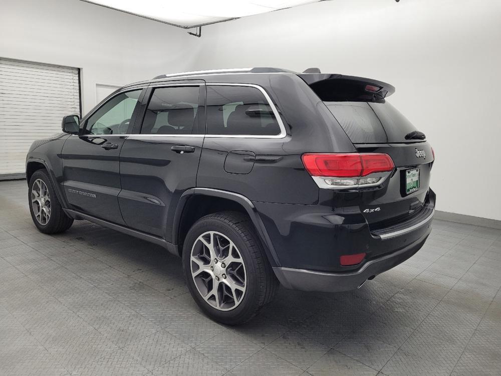 used 2018 Jeep Grand Cherokee car, priced at $18,095