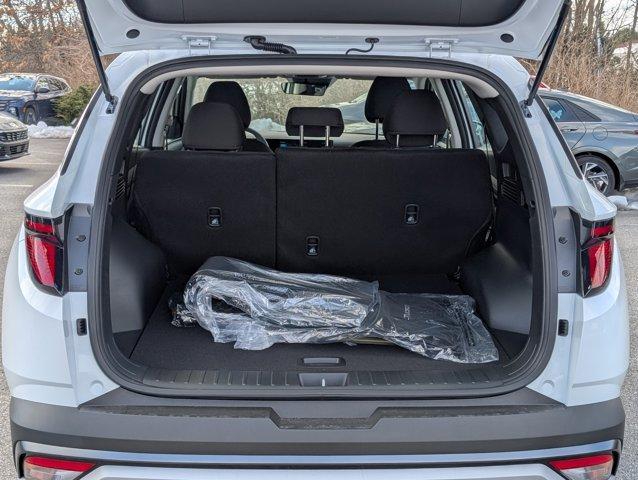 new 2026 Hyundai TUCSON Hybrid car, priced at $35,360