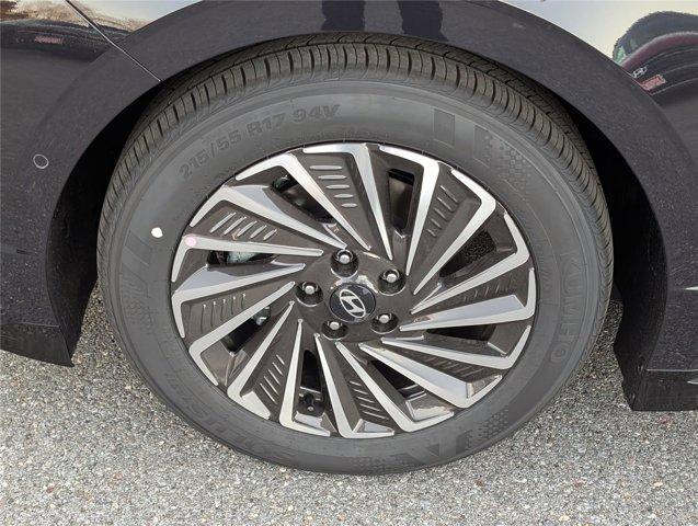 new 2026 Hyundai Sonata Hybrid car, priced at $39,940