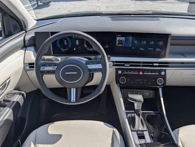 new 2025 Hyundai Tucson car, priced at $33,290