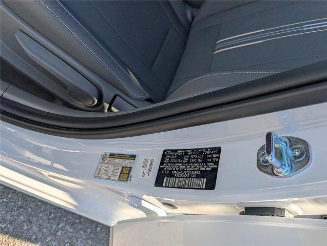 new 2026 Hyundai ELANTRA HEV car, priced at $29,815