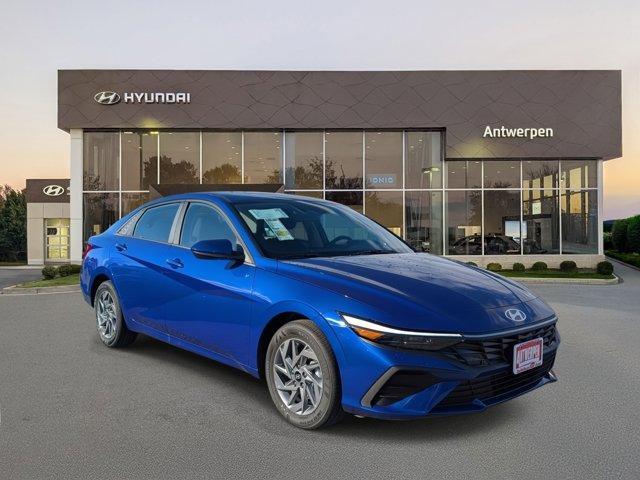new 2026 Hyundai ELANTRA HEV car, priced at $27,335