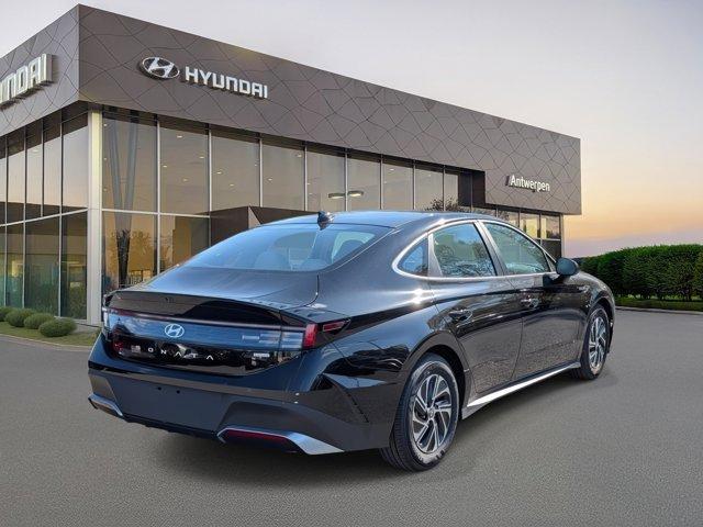 new 2026 Hyundai Sonata Hybrid car, priced at $30,890