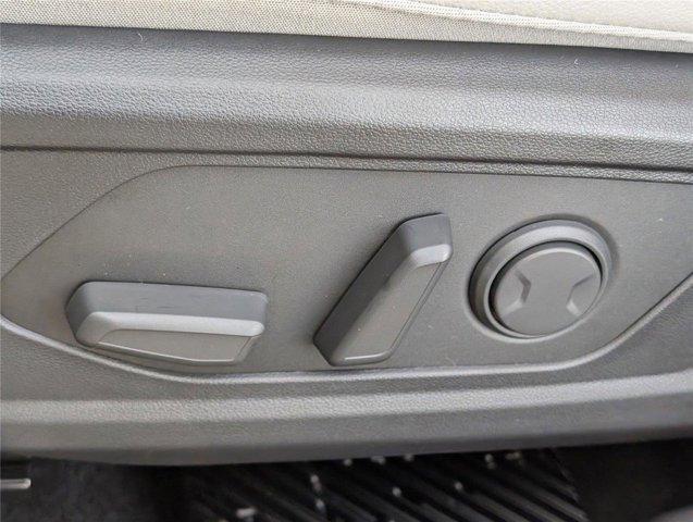 new 2026 Hyundai TUCSON Hybrid car, priced at $44,415