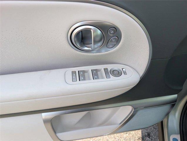 new 2026 Hyundai IONIQ 9 car, priced at $79,335