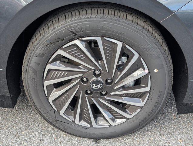 new 2026 Hyundai Sonata Hybrid car, priced at $34,140