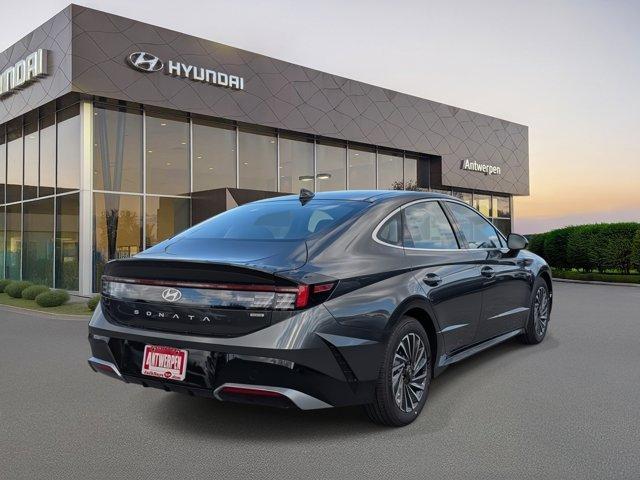 new 2026 Hyundai Sonata Hybrid car, priced at $34,140