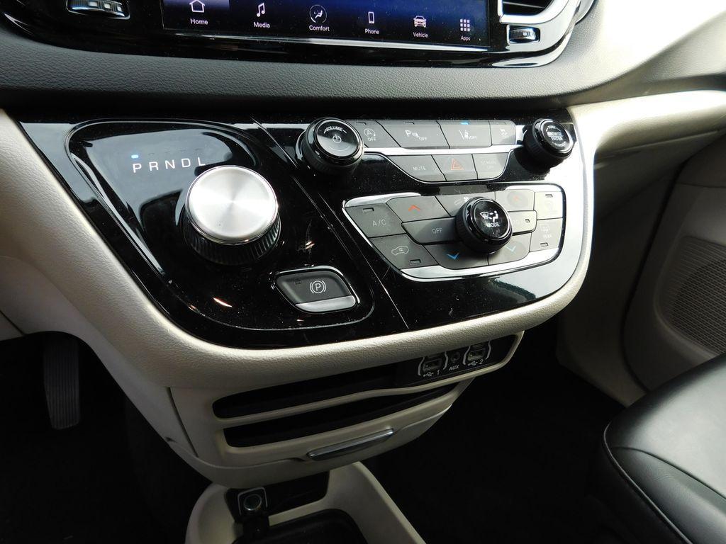 used 2023 Chrysler Pacifica car, priced at $20,000