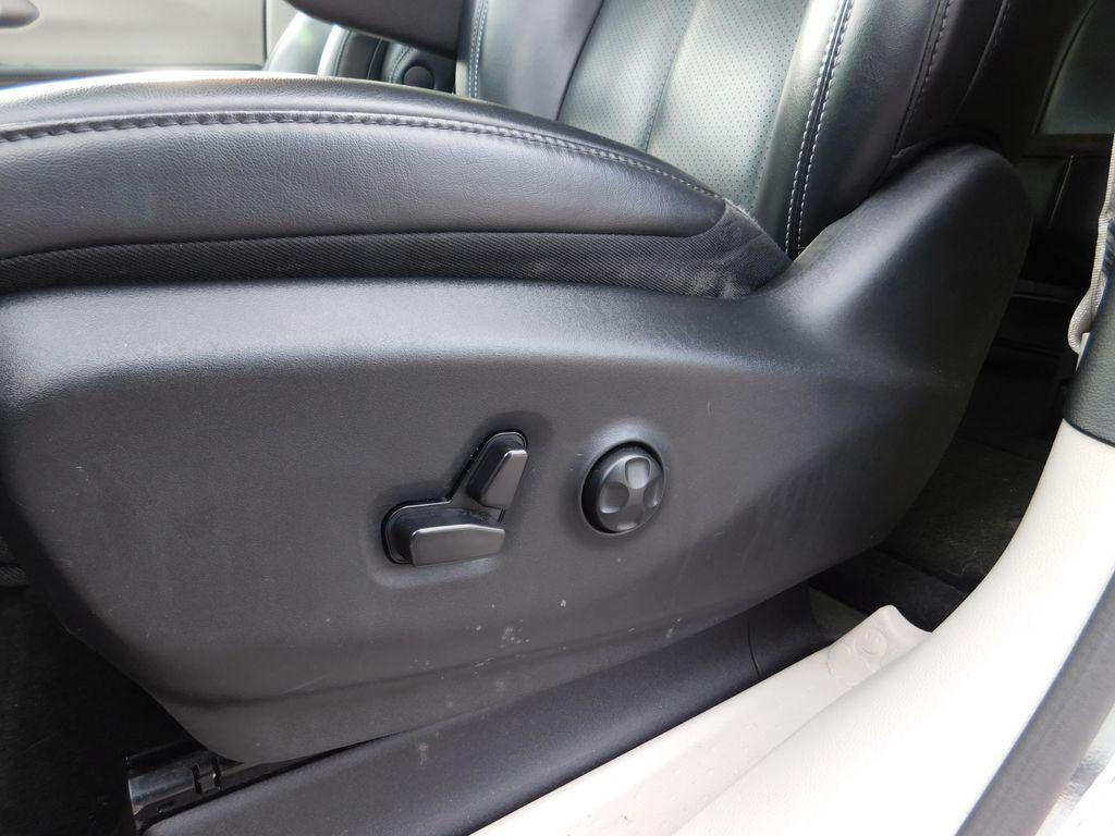 used 2023 Chrysler Pacifica car, priced at $20,000