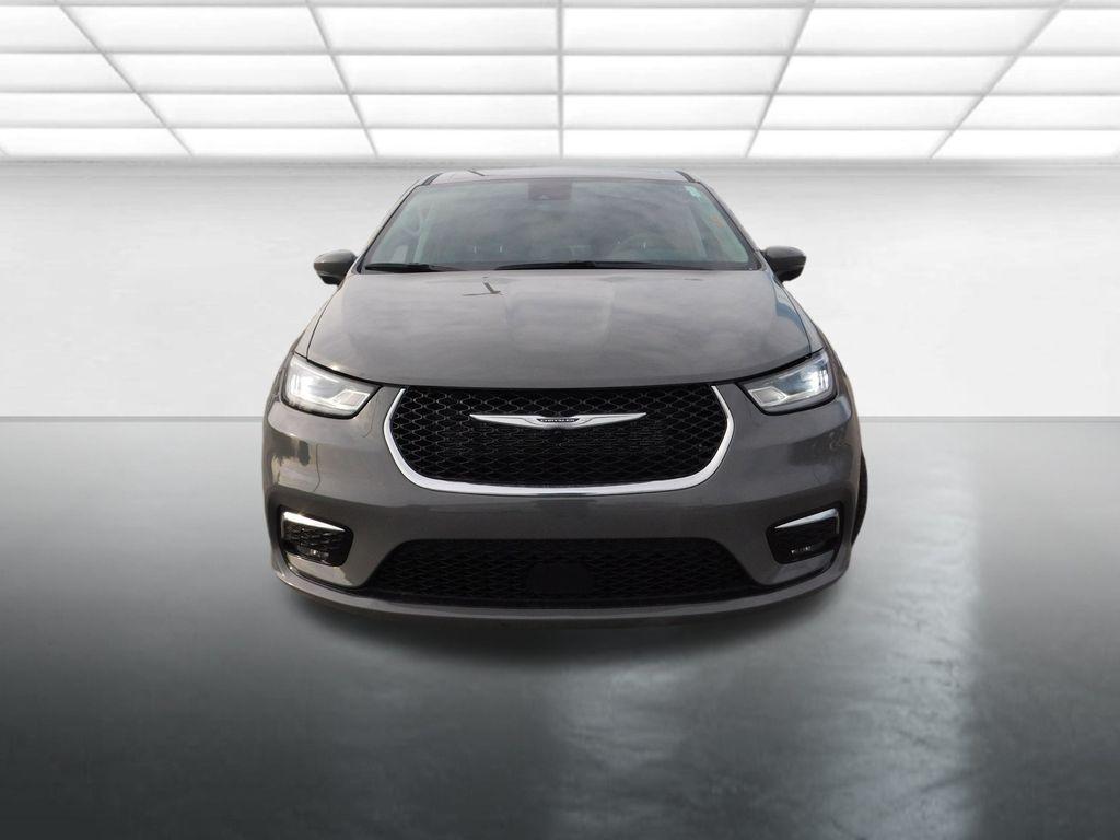 used 2023 Chrysler Pacifica car, priced at $20,000