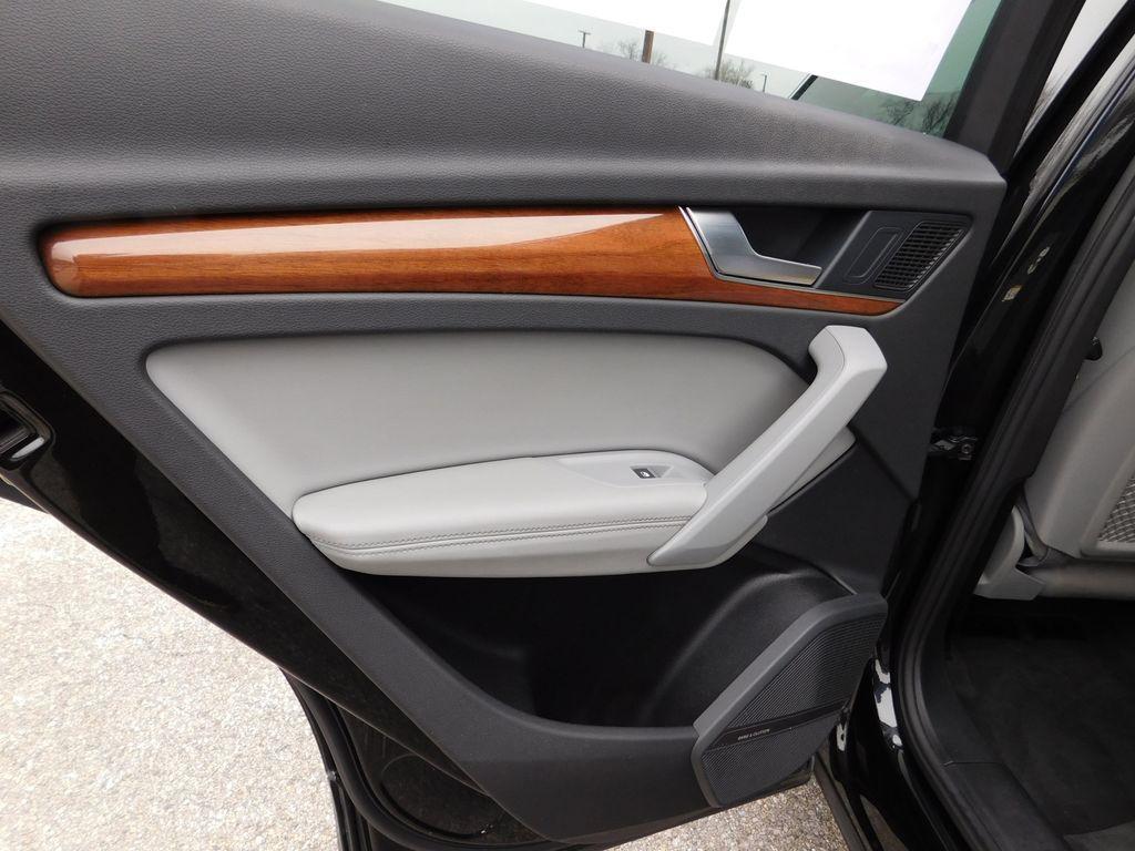 used 2022 Audi Q5 car, priced at $22,035