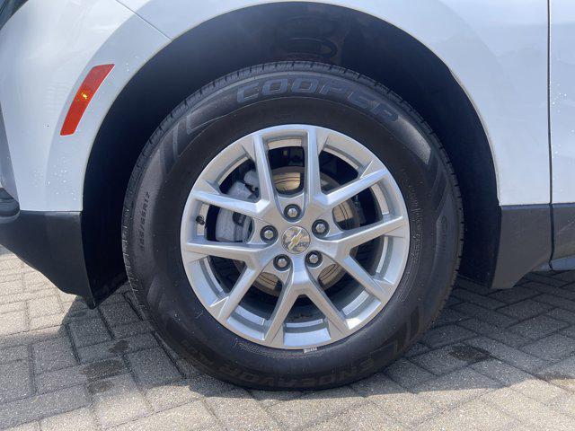 used 2023 Chevrolet Equinox car, priced at $19,989