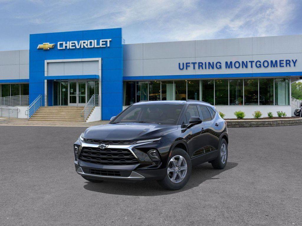 new 2025 Chevrolet Blazer car, priced at $37,402