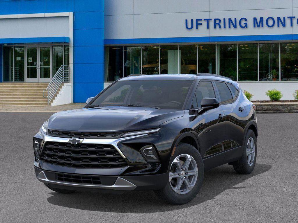 new 2025 Chevrolet Blazer car, priced at $37,402