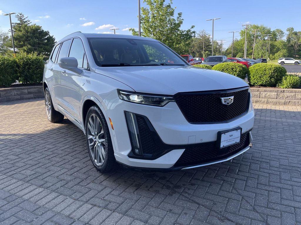 used 2020 Cadillac XT6 car, priced at $26,402