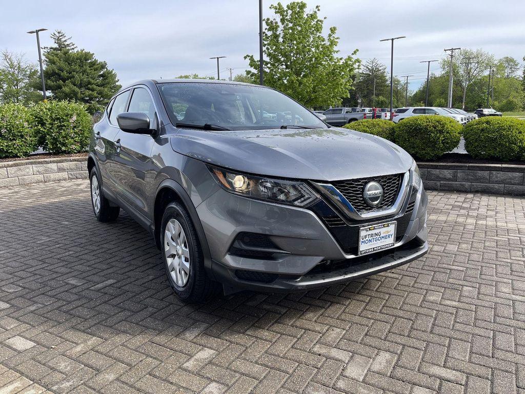 used 2020 Nissan Rogue Sport car, priced at $16,902