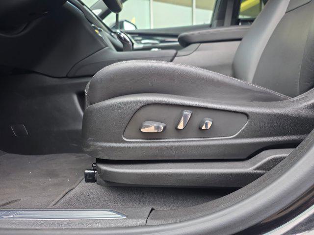 used 2025 Cadillac XT5 car, priced at $43,976