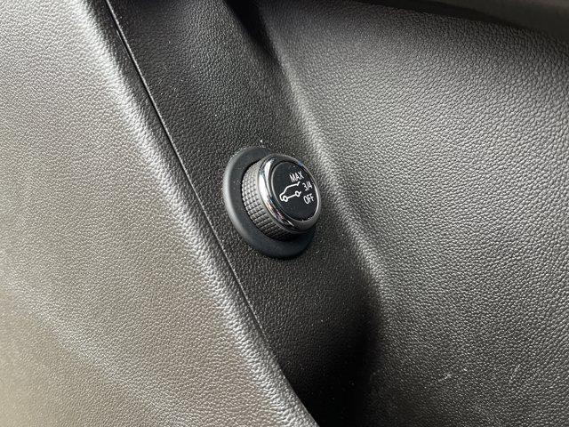 used 2025 Cadillac XT5 car, priced at $37,288