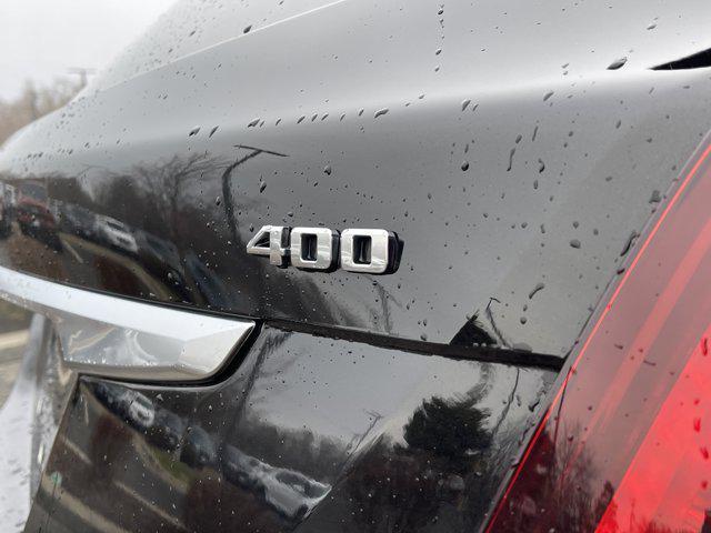 used 2025 Cadillac XT5 car, priced at $37,288